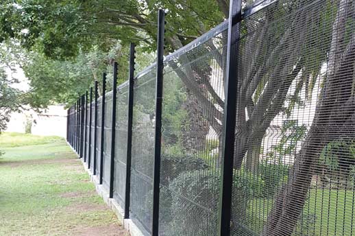 Wire-Mesh-Security-Fence-Client